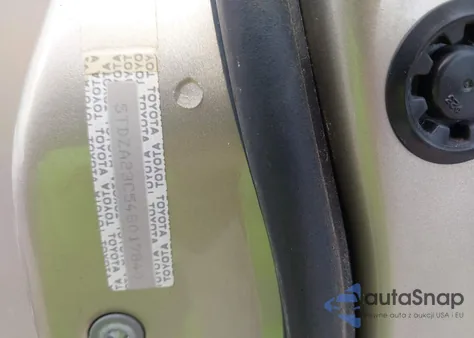 2004 Toyota Sienna Le z USA, uszkodzony, nr VIN 5TDZA23C54S017840